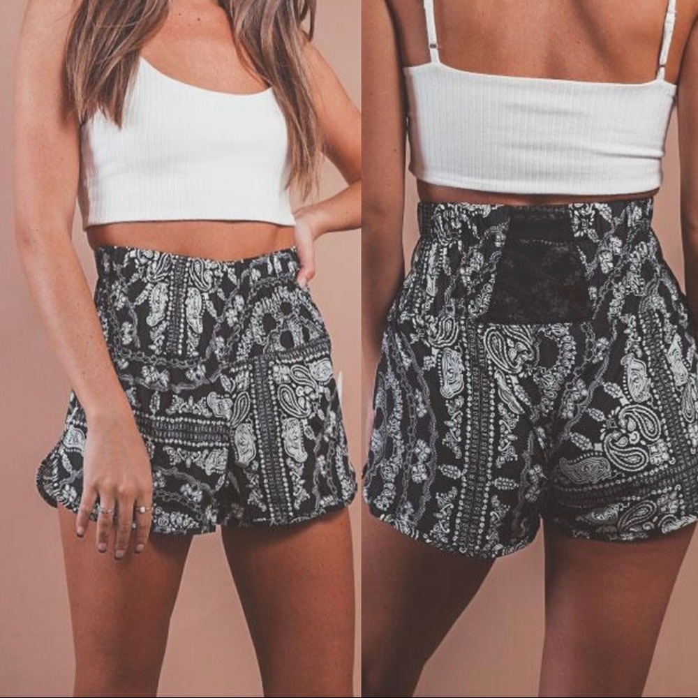 NWOT Free People The Way Home shorts - S